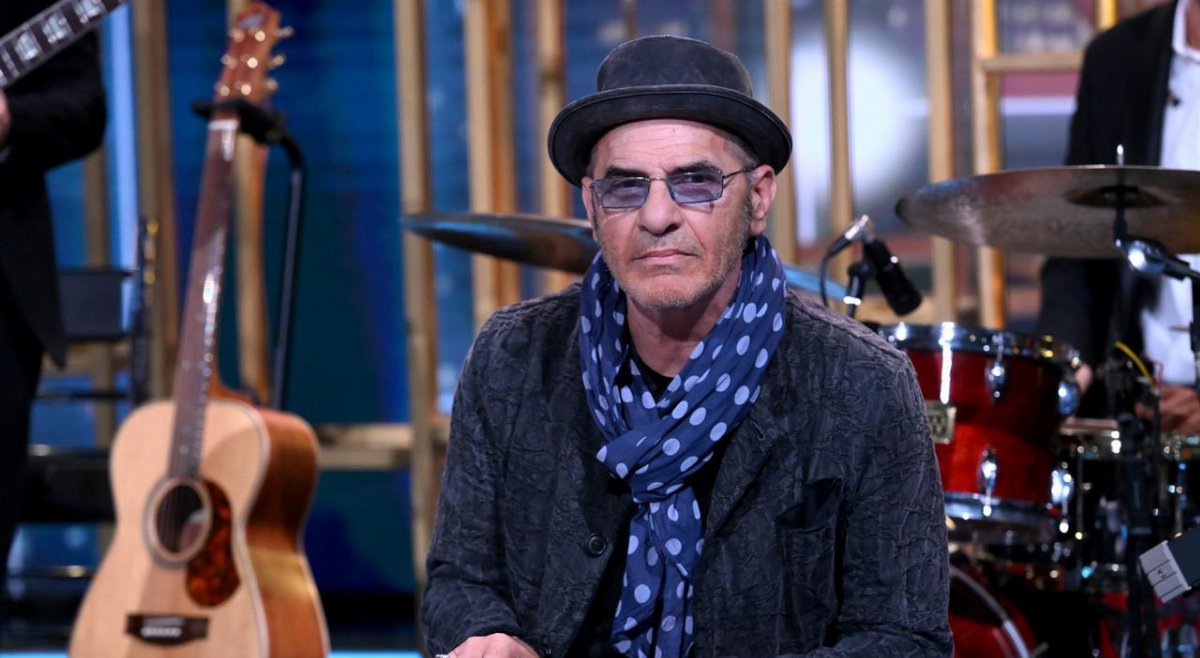 Francesco Baccini assente da Domenica In per un malore: stop improvviso e controlli in ospedale Francesco Baccini assente da Domenica In per un malore: stop improvviso e controlli in ospedale