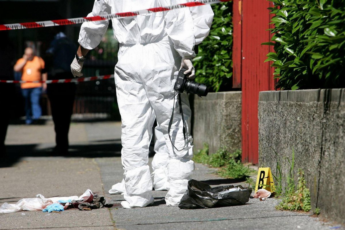 Pavia, uomo accoltellato a morte nel cortile di casa a Vigevano: arrestato un 25enne con precedenti