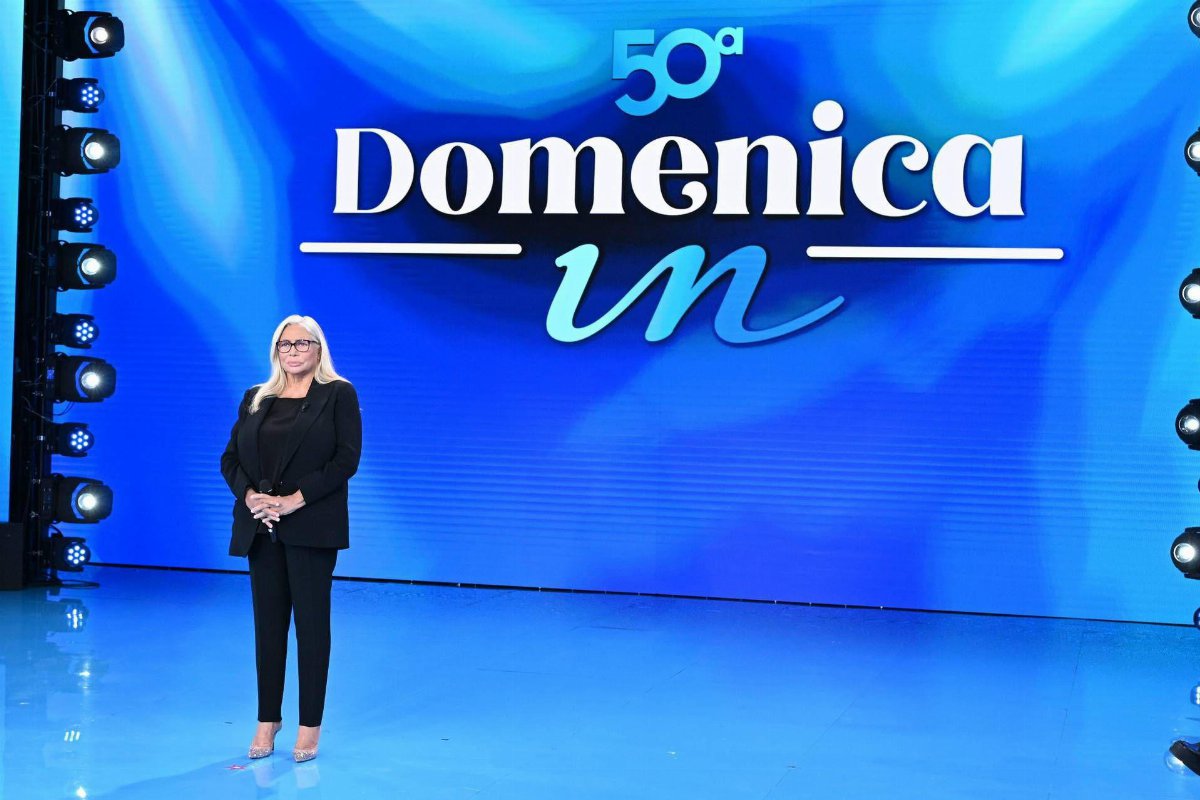 Domenica In, puntata del 19 ottobre: tutti gli ospiti di Mara Venier