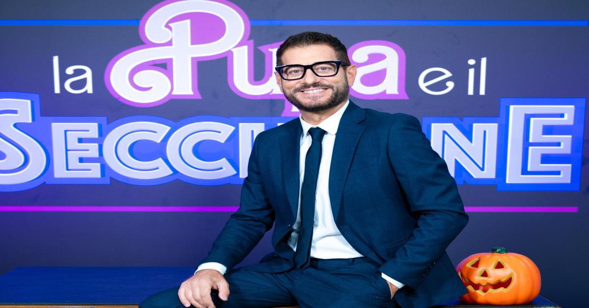 Enrico Papi torna alla conduzione de 