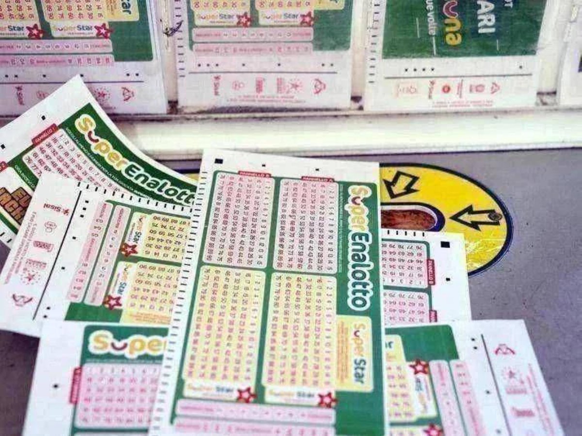 Superenalotto, estrazione di sabato 17 gennaio: numeri vincenti e jackpot