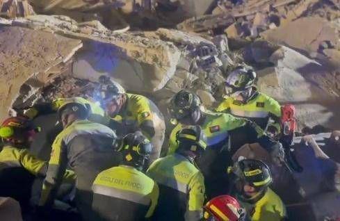 crollo palazzina crollo palazzina