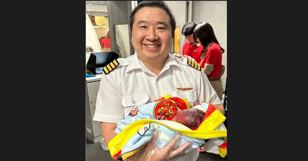 Parto in volo VietJet: pilota e hostess assistono nascita tra Taipei e Bangkok