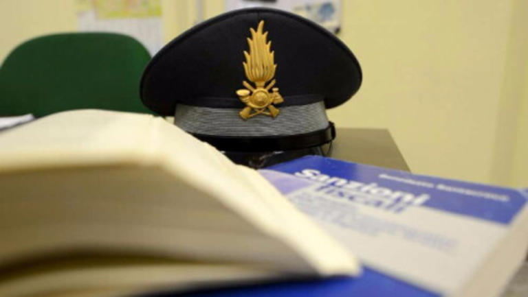 Napoli sotto Inchiesta: 11 Misure Cautelari per Corruzione negli Appalti