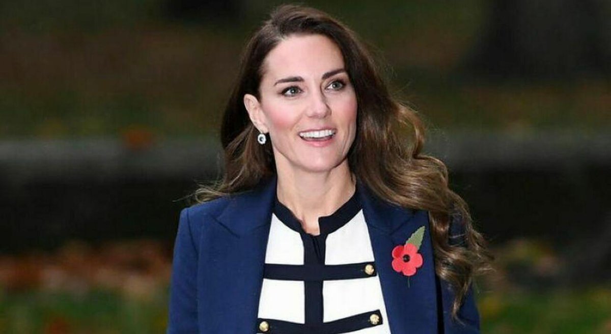 Kate Middleton, compleanno riservato tra mamma Carole e Pippa al bistrot francese di Hungerford Kate Middleton, compleanno riservato tra mamma Carole e Pippa al bistrot francese di Hungerford