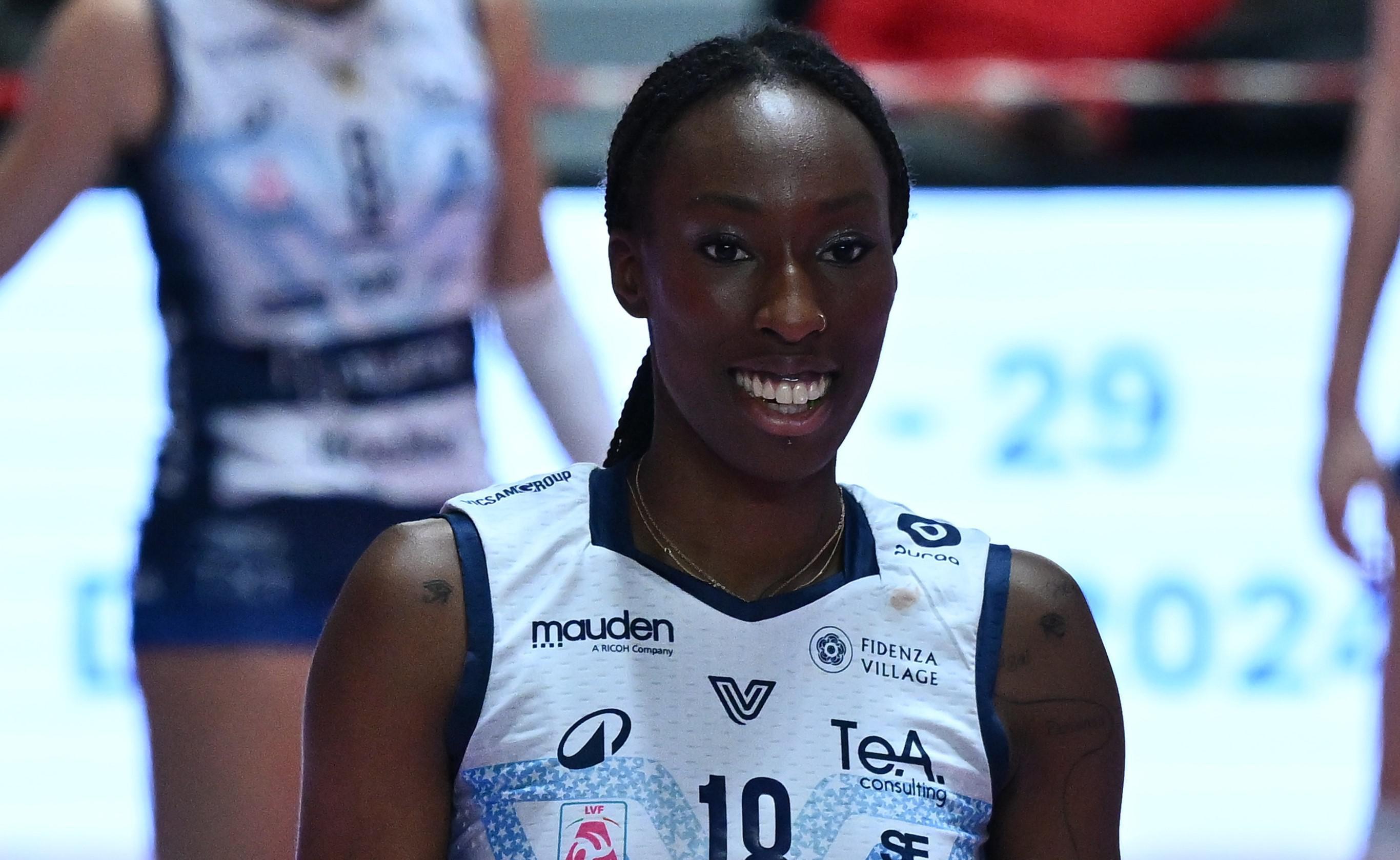 paola egonu paola egonu