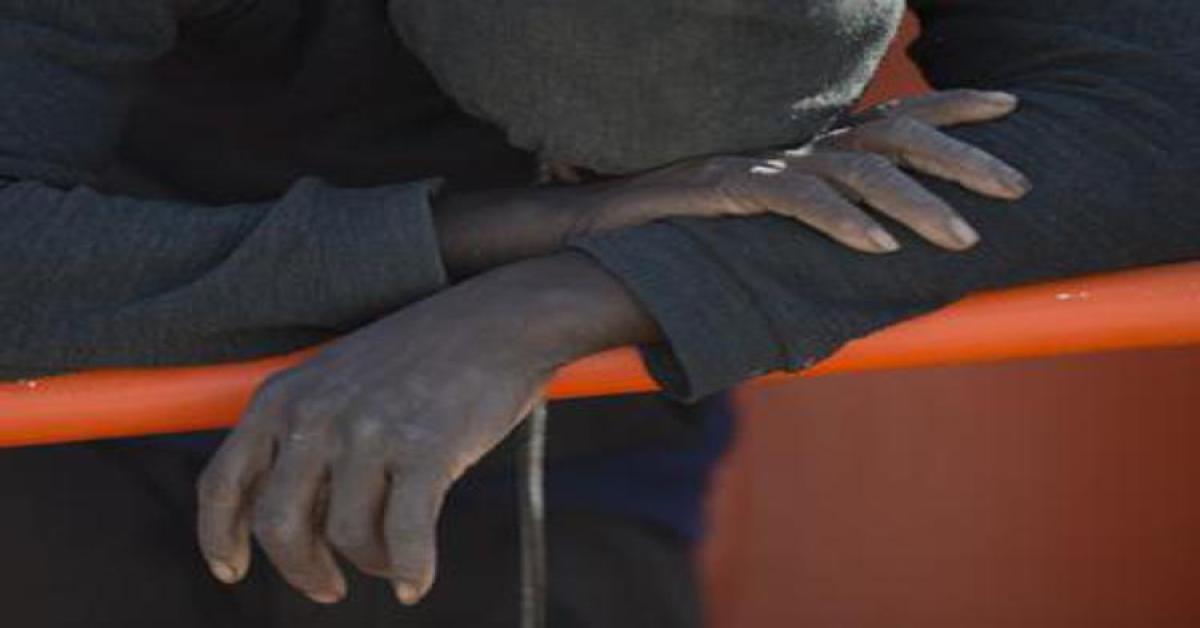 Migranti, naufraga barchino a 30 miglia da Lampedusa: 9 morti tra cui una bimba